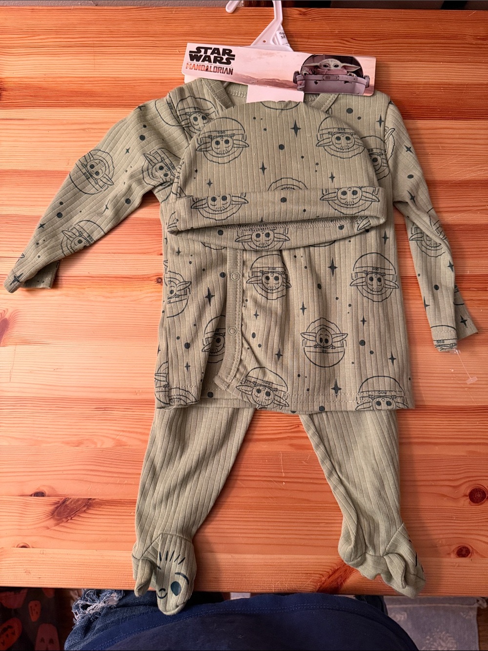 Star Wars Green Grogu Print Kids Pajama Set